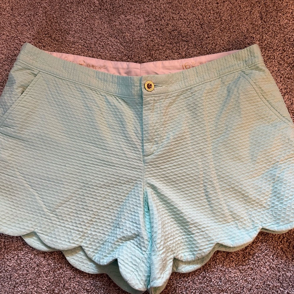 Lilly Pulitzer Light Aqua Scalloped Hem Shorts